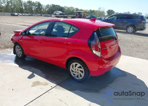 2015 Toyota Prius C Two z USA, uszkodzony, nr VIN JTDKDTB31F1582909